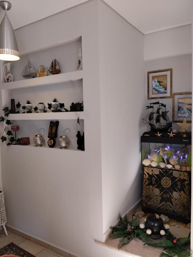 Πέτρινο Στη Θάλασσα Lägenhet Nafpaktos Exteriör bild